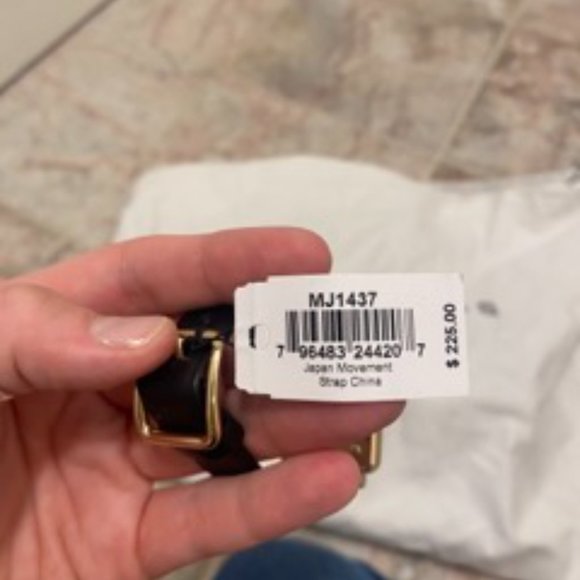 Marc Jacobs Vic Silver Dial Ladies Dress Watch MJ1437 - Picture 4 of 5